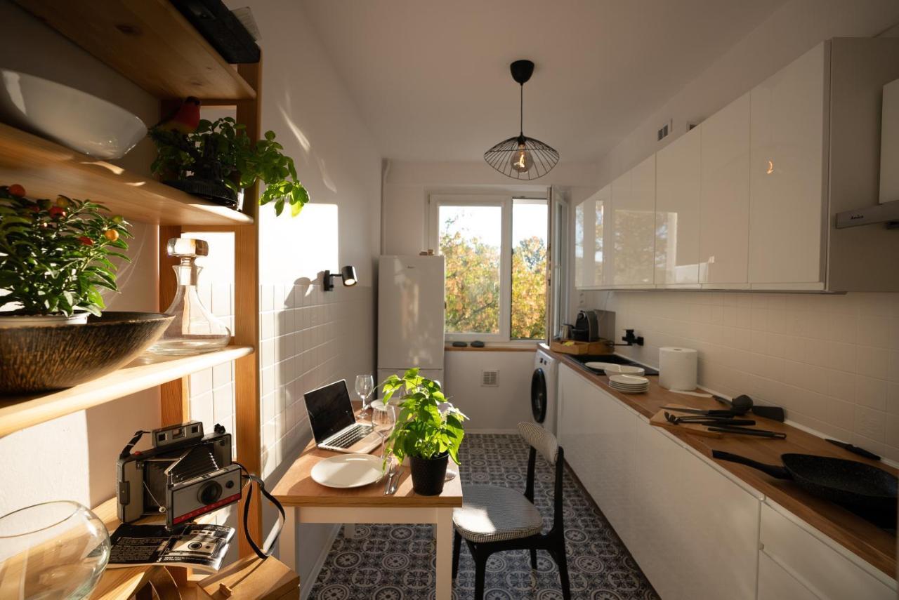 Spacious, Quiet And Bright Apartment, Close Center, Parking, Air-conditioned * Варшава